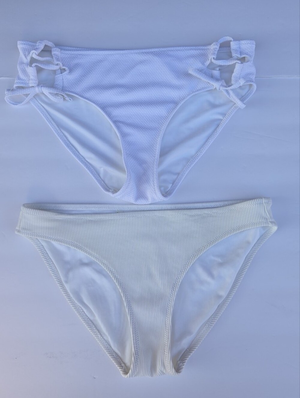 Bundle of 2 Aerie Bikini Bottoms White Medium